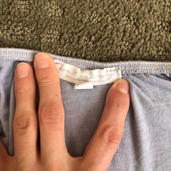 SOLD Lavender Crop Top - Picture 5 of 5